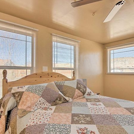 Cozy Home With Canyon Views 2 Mi To Grand Staircase Henrieville Exteriör bild