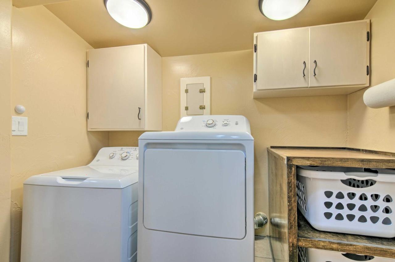 Cozy Home With Canyon Views 2 Mi To Grand Staircase Henrieville Exteriör bild