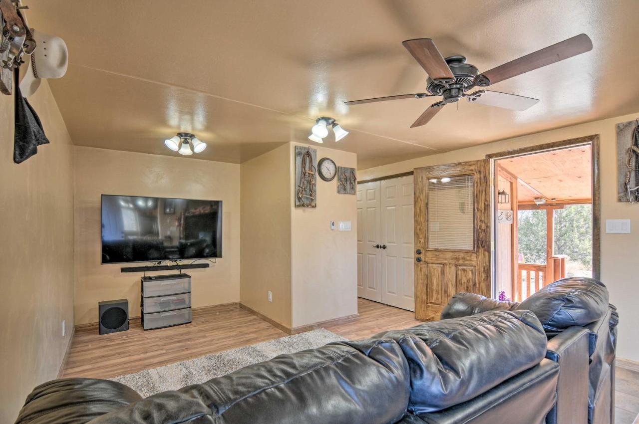 Cozy Home With Canyon Views 2 Mi To Grand Staircase Henrieville Exteriör bild