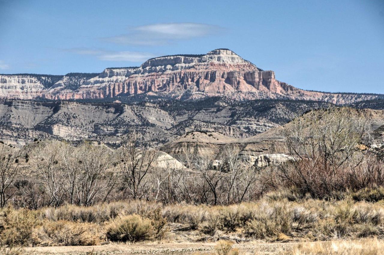 Cozy Home With Canyon Views 2 Mi To Grand Staircase Henrieville Exteriör bild